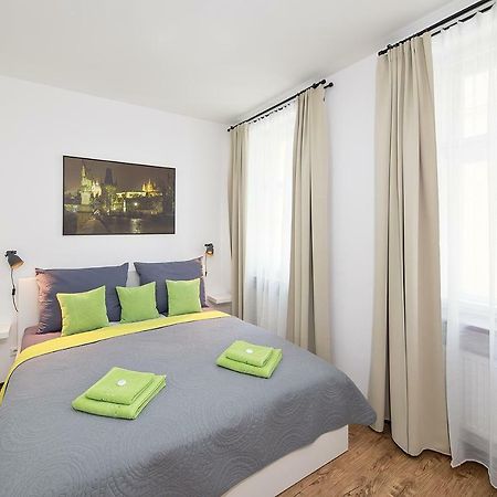 Apartment Near City Centre With Parking Place Praha Eksteriør bilde