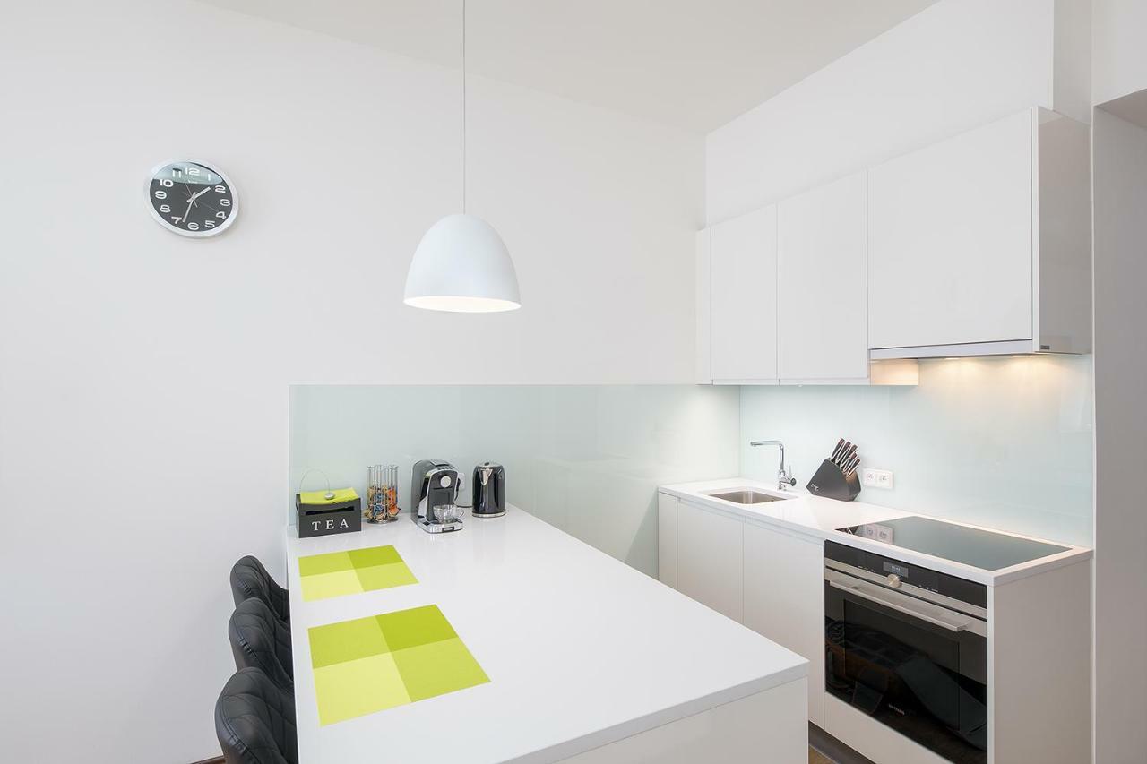 Apartment Near City Centre With Parking Place Praha Eksteriør bilde