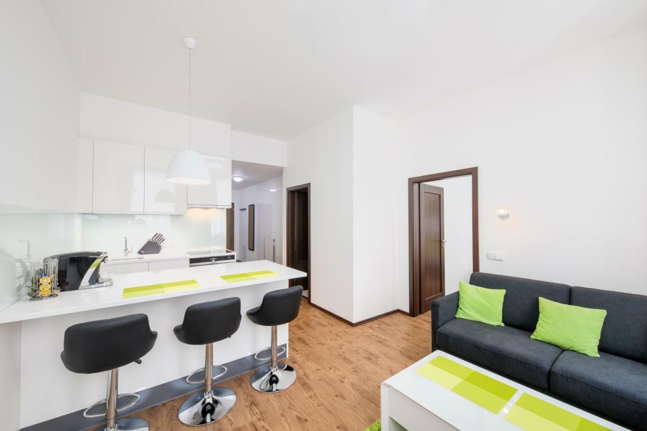 Apartment Near City Centre With Parking Place Praha Eksteriør bilde